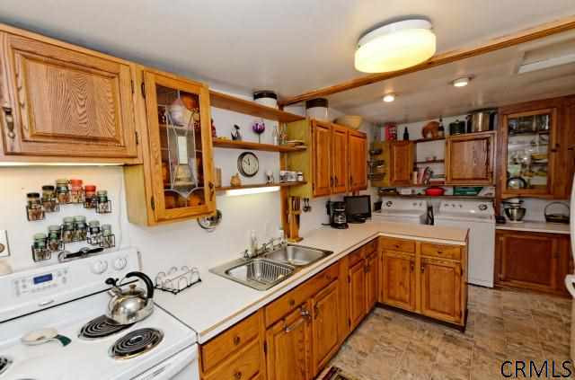 31 Island View Road Cohoes, NY 12047 - Photo 8 of 25 Photo 8