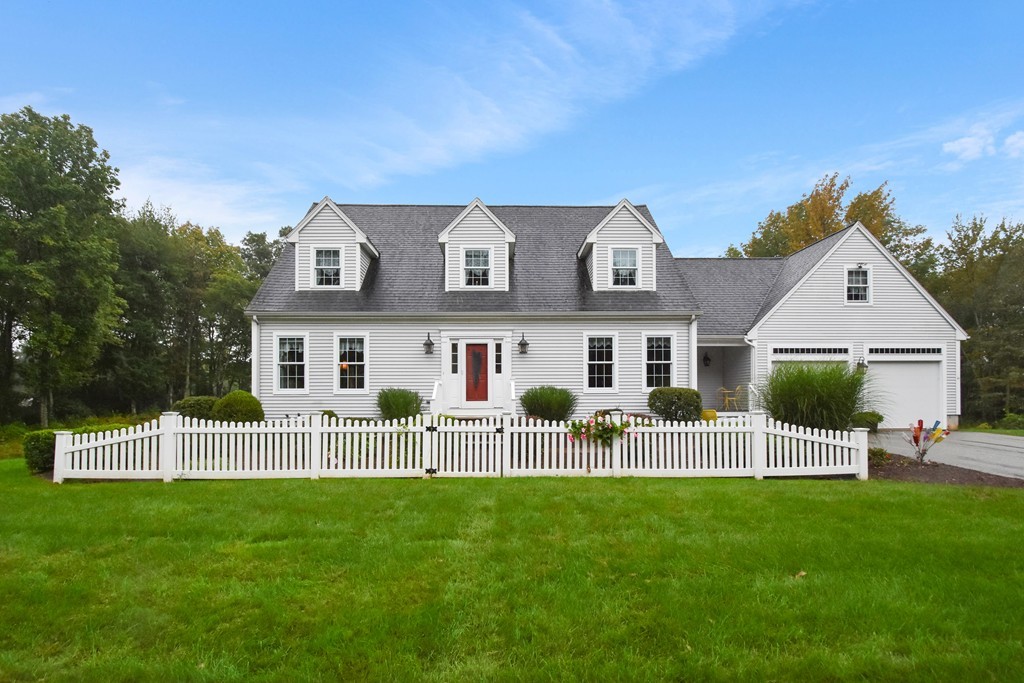 42 Miscoe Road Mendon, MA 01756 - Photo 1 of 23 Gallery Image 1