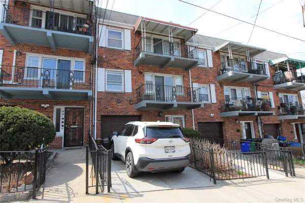 $1,645,000 | 58-18 84th Place | Maspeth