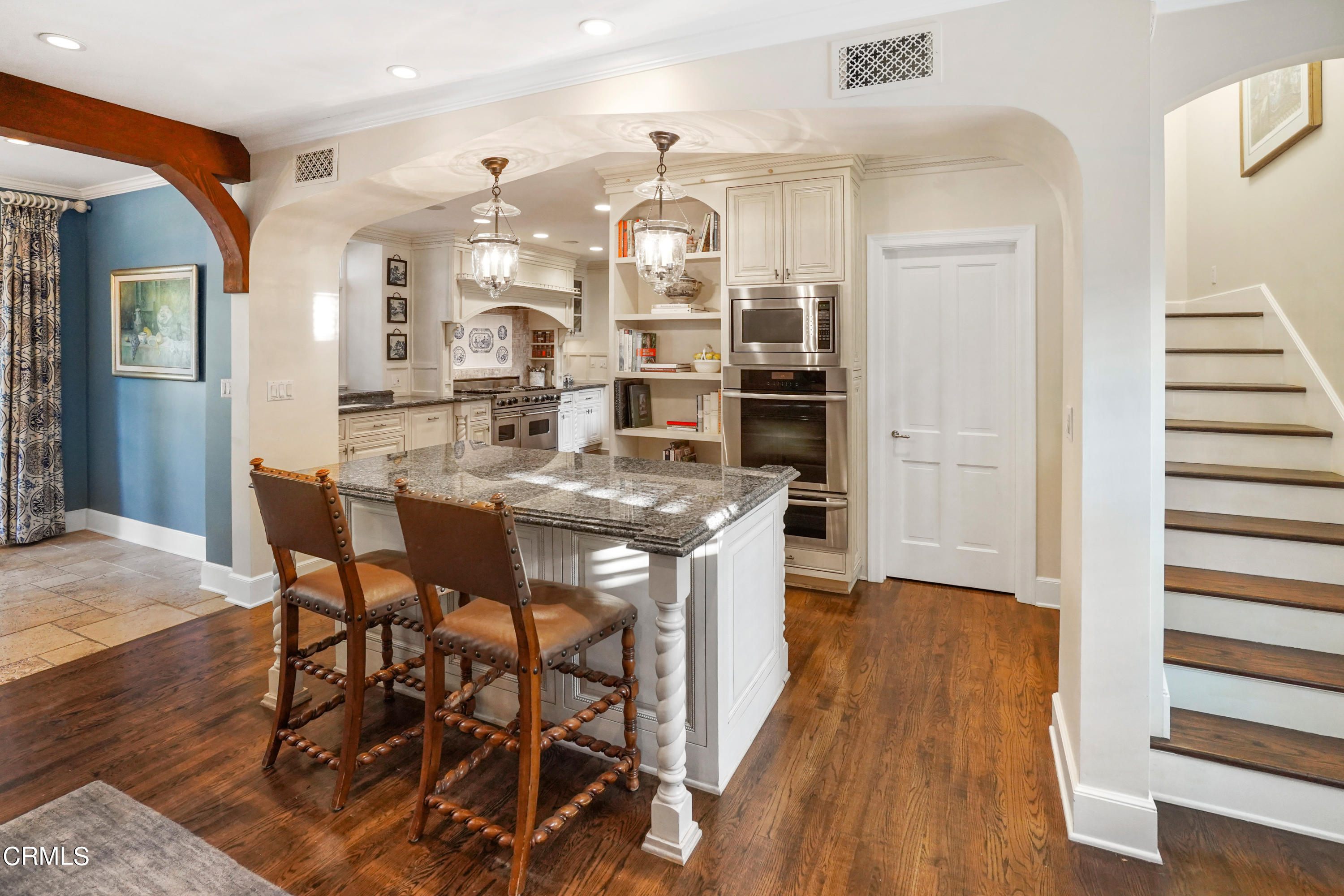 512 Arroyo Square South Pasadena, CA 91030 - Photo 18 of 55 a view of a dining room with furniture and wooden floor