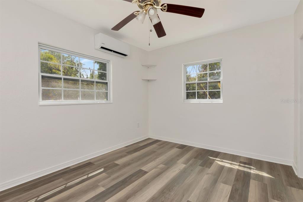 4939 Haines Road North St. Petersburg, FL 33714 - Photo 13 of 23