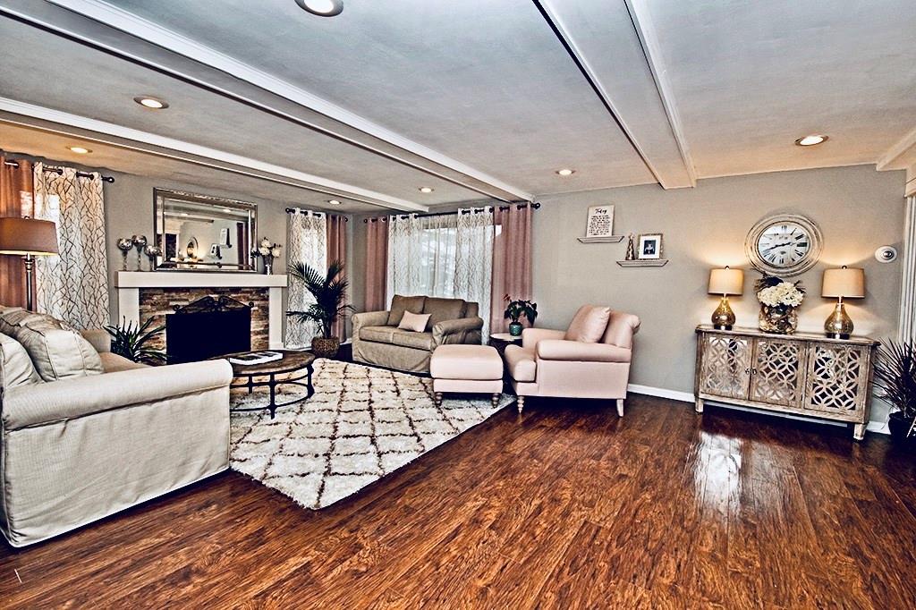 119 Martin Road Pittsburgh, PA 15237 - Photo 4 of 22 Attention to detail !!!