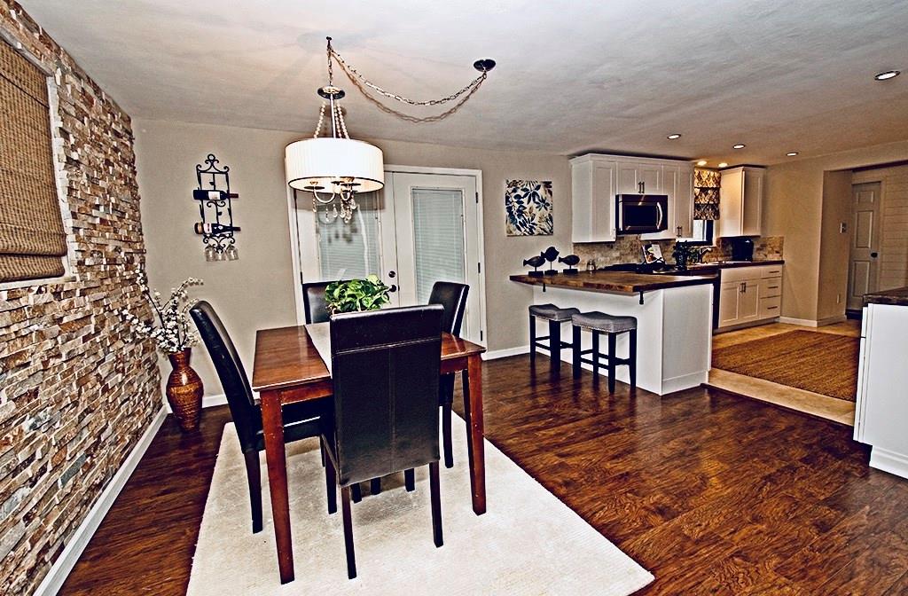 119 Martin Road Pittsburgh, PA 15237 - Photo 5 of 22 Dining Room/Kitchen