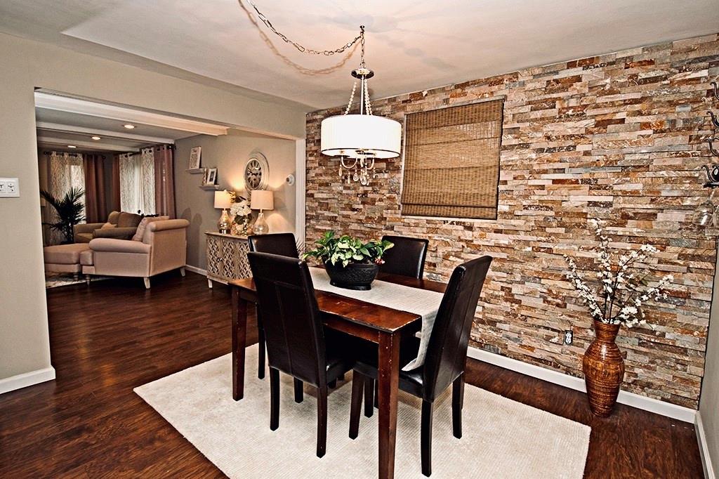 119 Martin Road Pittsburgh, PA 15237 - Photo 7 of 22 Open living space