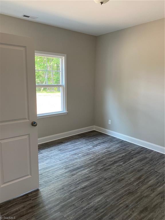 853 Friendly Road Eden, NC 27288 - Photo 9 of 10 Gallery Image 9