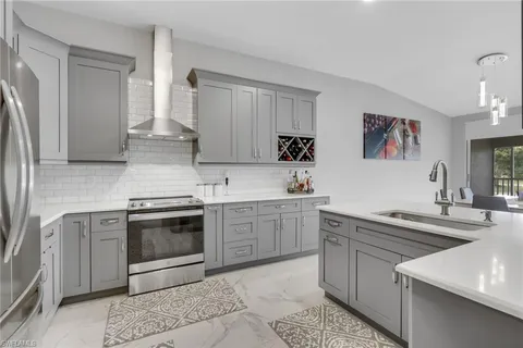 $530,000 | 7648 Oleander Gate Drive, Unit H202, Naples, FL 34109