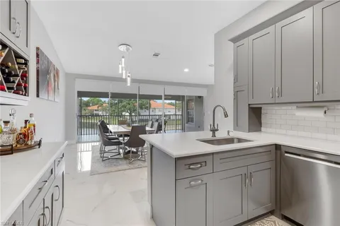 $530,000 | 7648 Oleander Gate Drive, Unit H202, Naples, FL 34109