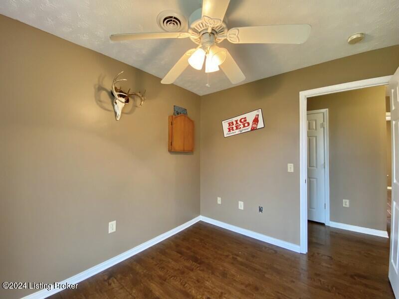3849 Sunbeam Road Leitchfield, KY 42754 - Photo 12 of 21 3 Bed, 2 Bath Home for Sale in Kentucky