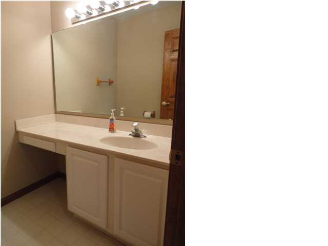 6116 Fitzgerald Road Evansville, IN 47715 - Photo 11 of 23