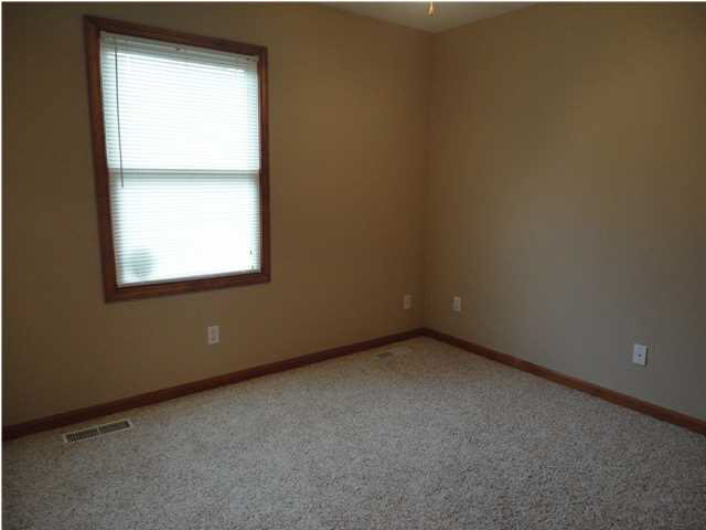 6116 Fitzgerald Road Evansville, IN 47715 - Photo 19 of 23