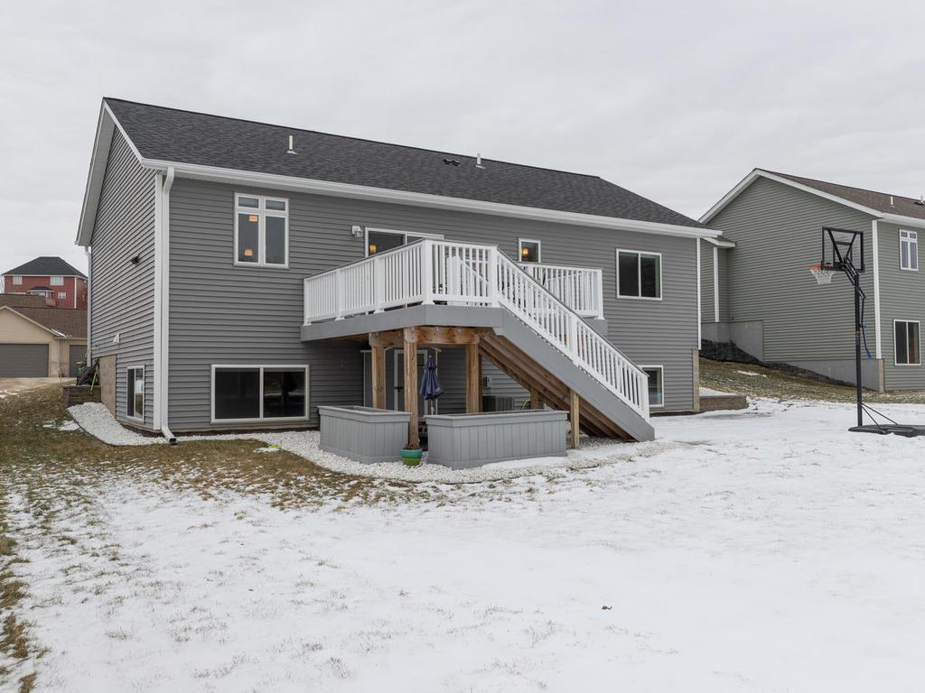 2571 Flagstone Lane Northwest Rochester, MN 55901 - Photo 33 of 40