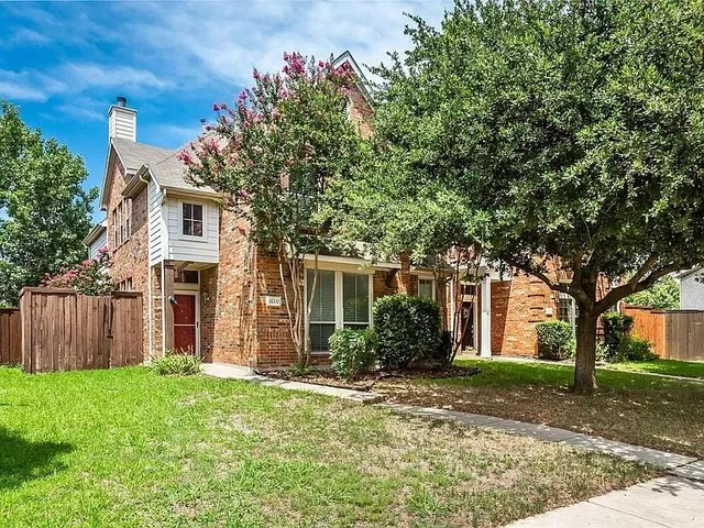 $2,490 | 11352 Newgate Drive, Frisco, TX 75035
