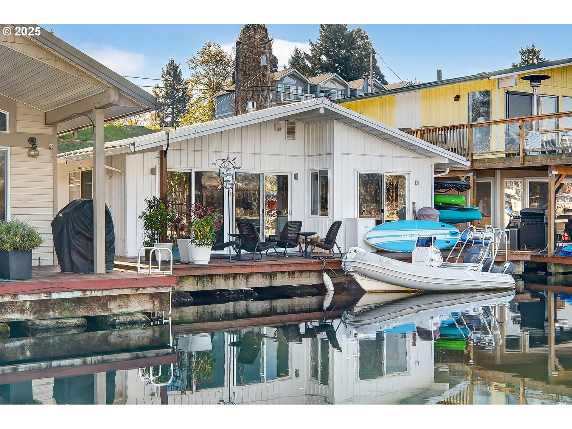 a view of house with outdoor seating space