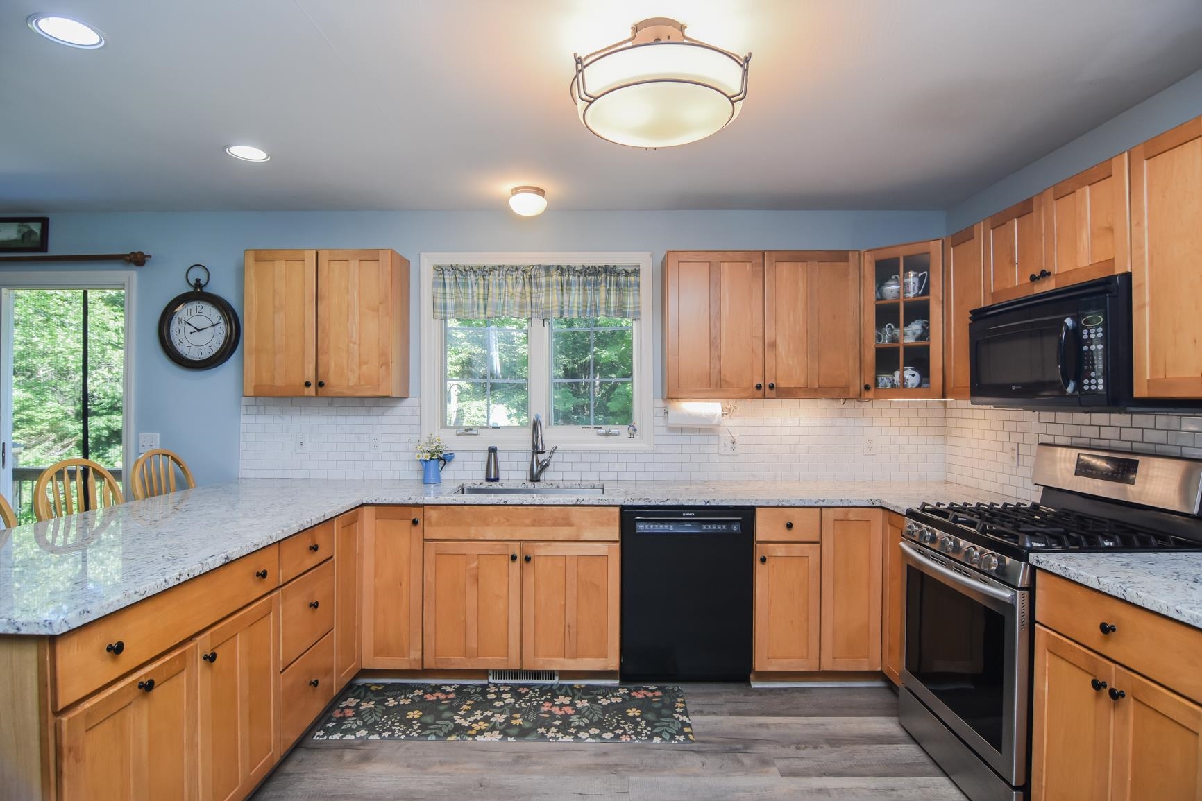 22 Sargent Road Brookline, NH 03033 - Photo 12 of 59