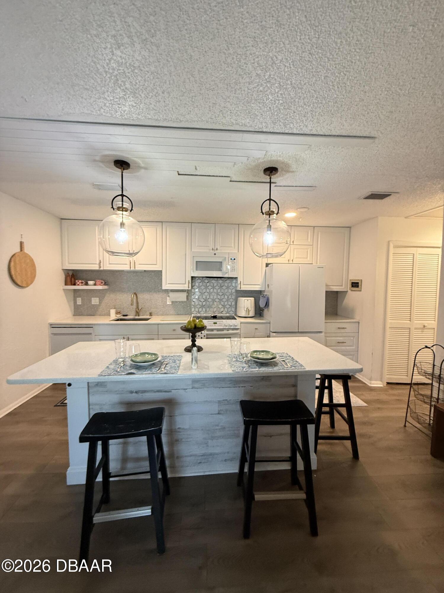 1600 Big Tree Road, Unit G8 Daytona Beach, FL 32119 - Photo 6 of 18 p6 kitchen