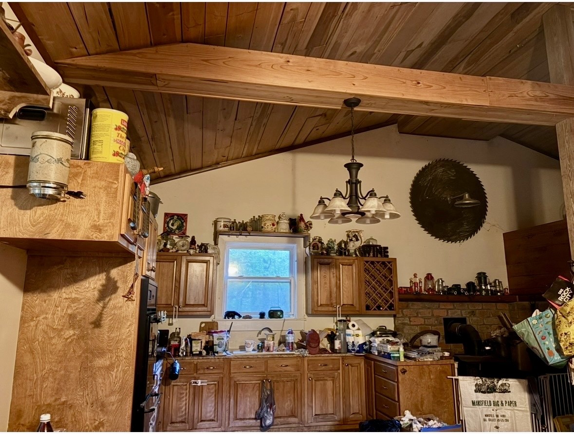 1431 Roarks Cove Road Decherd, TN 37324 - Photo 8 of 11