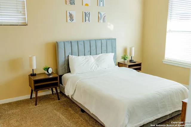 $2,300 | 939 South Frio Street, Unit 4322, San Antonio, TX 78207