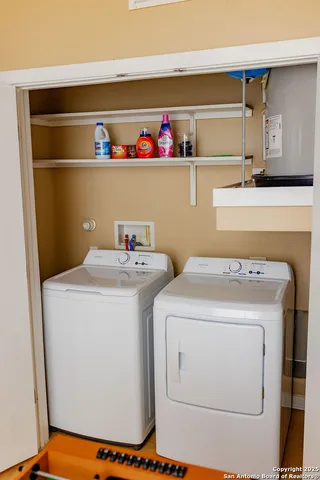 $2,300 | 939 South Frio Street, Unit 4322, San Antonio, TX 78207