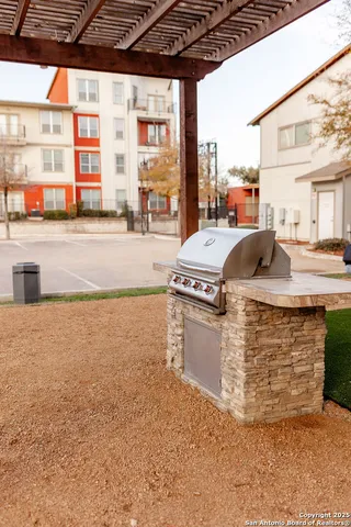 $2,300 | 939 South Frio Street, Unit 4322, San Antonio, TX 78207