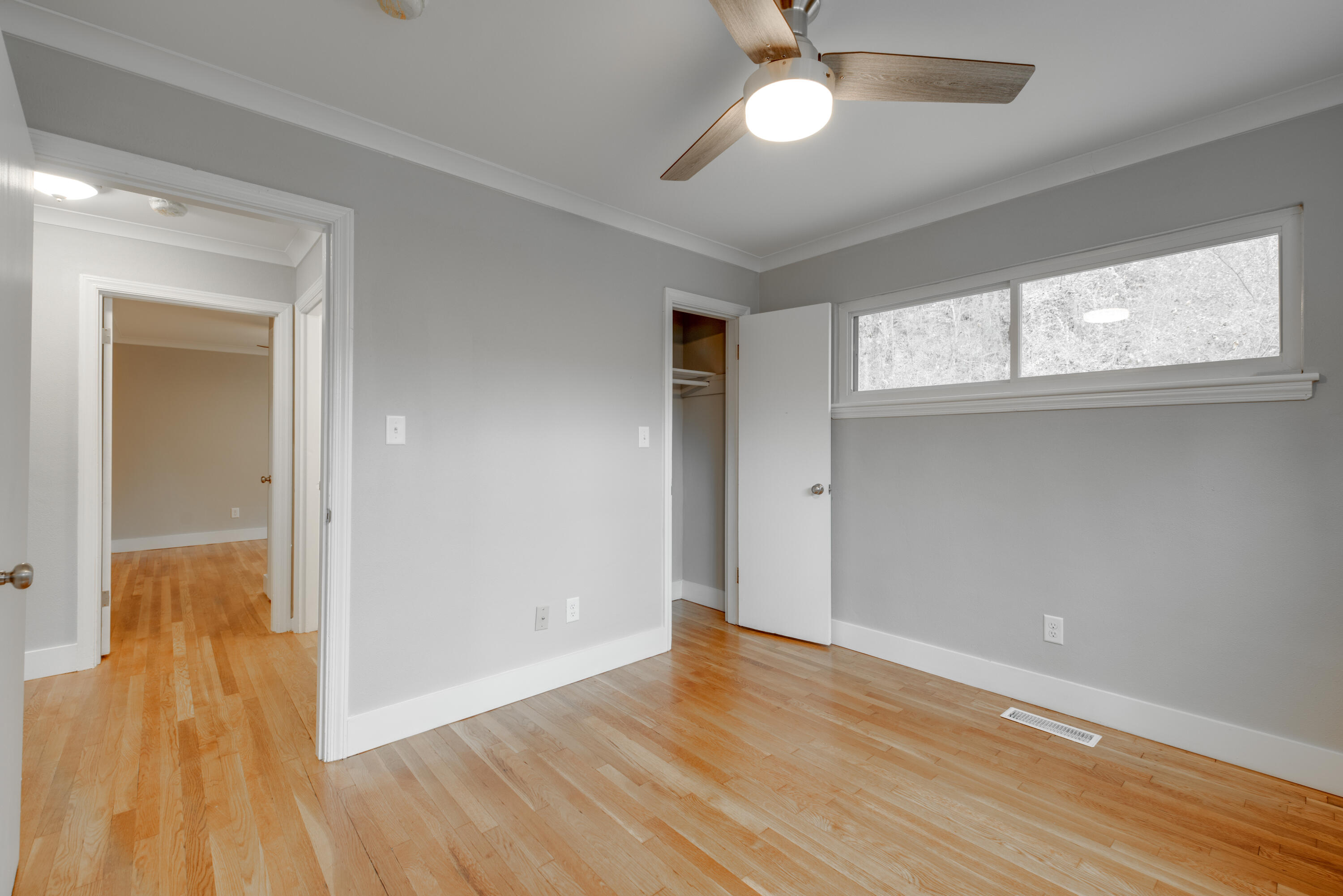 1113 Fernway Road Chattanooga, TN 37405 - Photo 20 of 33 DSC_8111