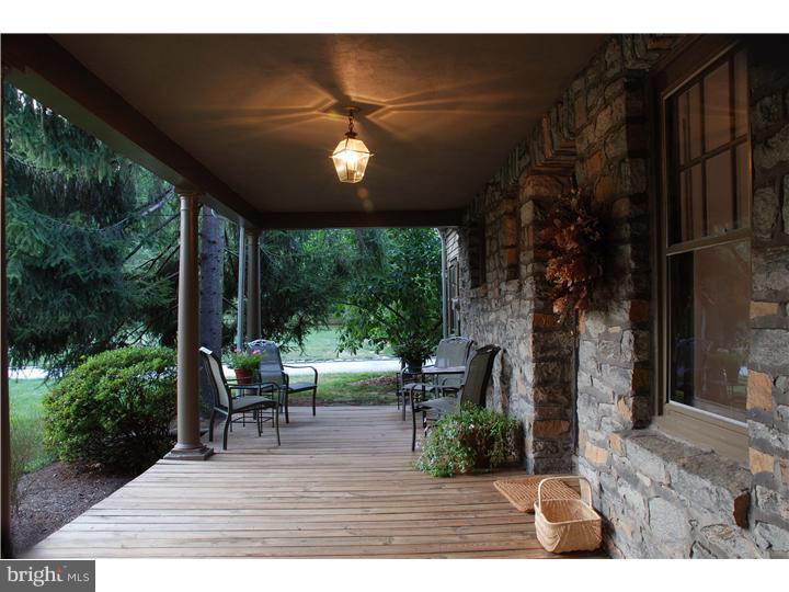 527 Riverview Road Swarthmore, PA 19081 - Photo 2 of 25 Porch