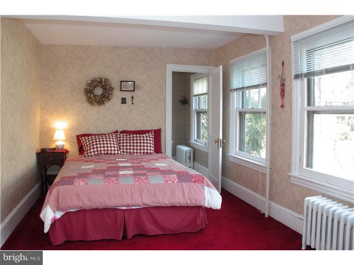 527 Riverview Road Swarthmore, PA 19081 - Photo 15 of 25 Bedroom 3