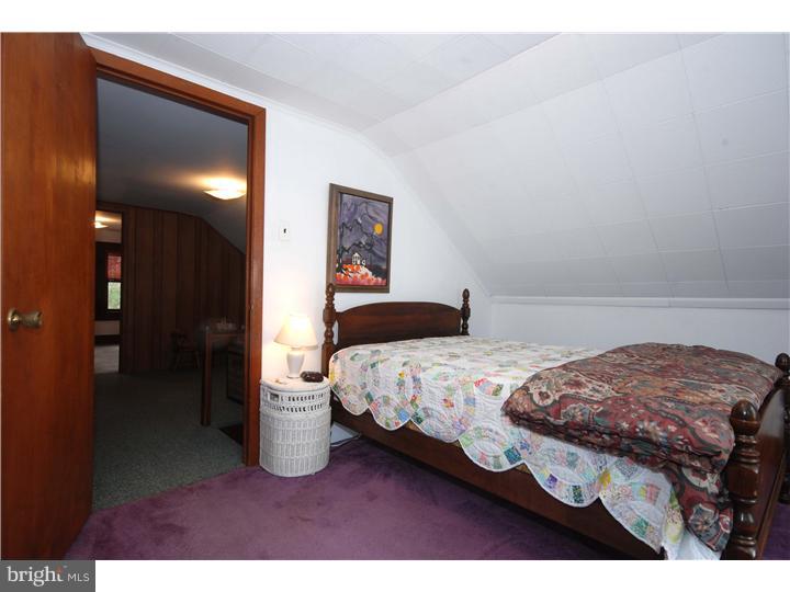 527 Riverview Road Swarthmore, PA 19081 - Photo 22 of 25 Bedroom 5