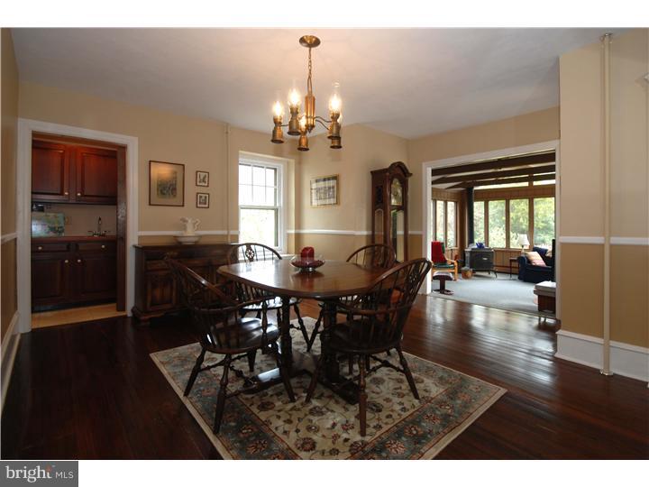527 Riverview Road Swarthmore, PA 19081 - Photo 9 of 25 Dining Room