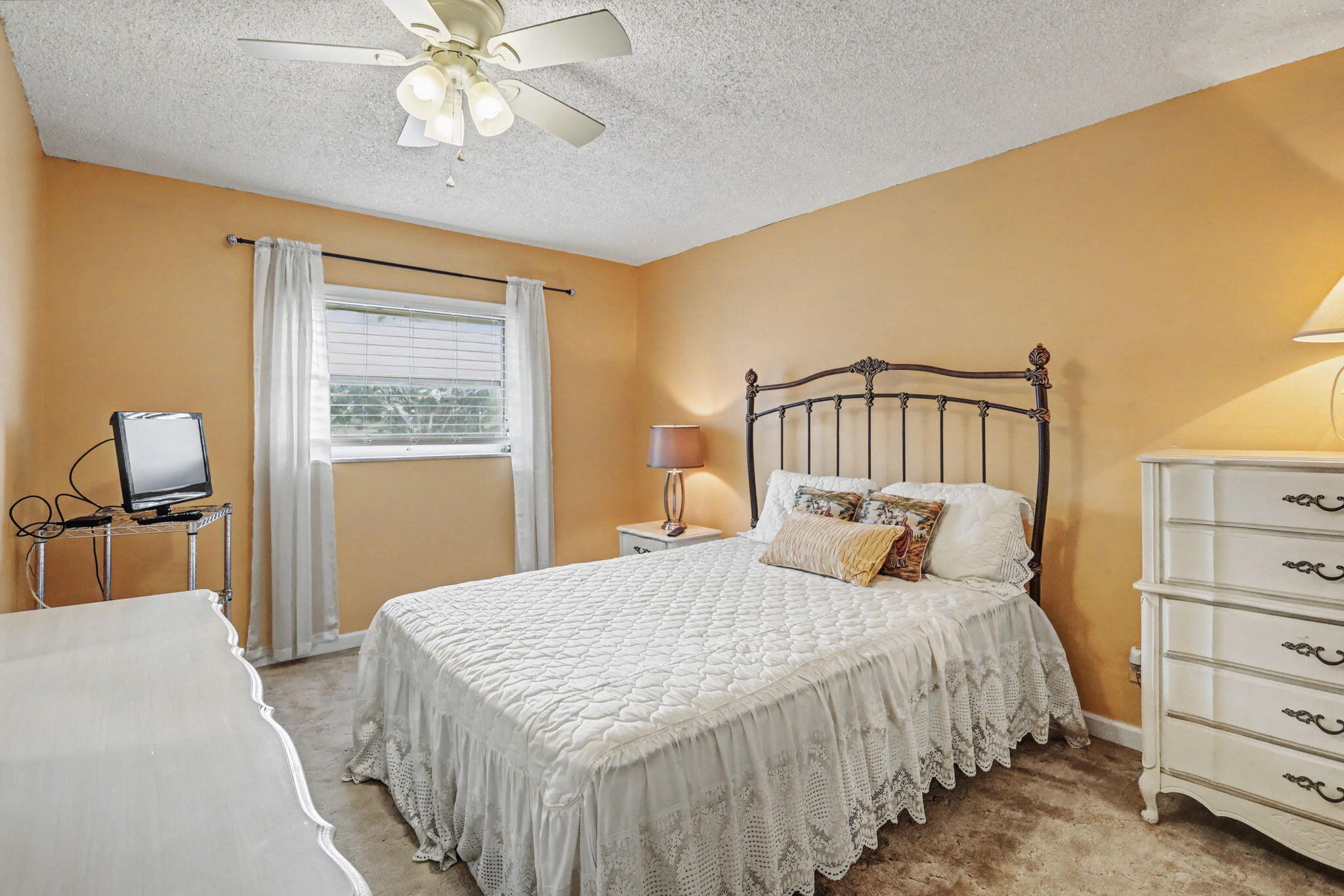 22805 Southwest 66th Avenue, Unit 206 Boca Raton, FL 33428 - Photo 20 of 23 20-web-or-mls-0E2A8152