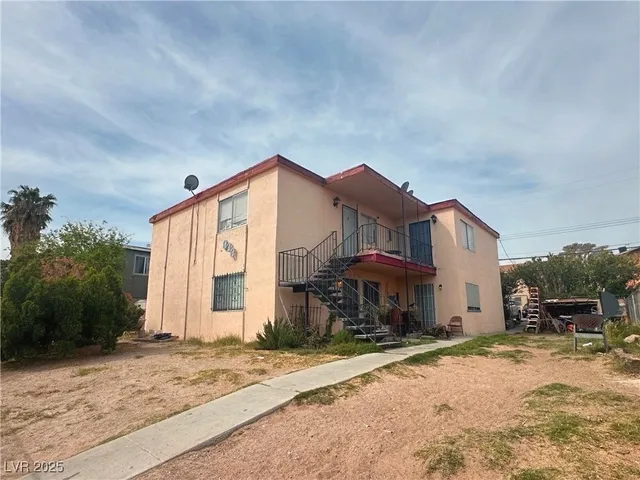$599,999 | 833 North Bruce Street, Las Vegas, NV 89101