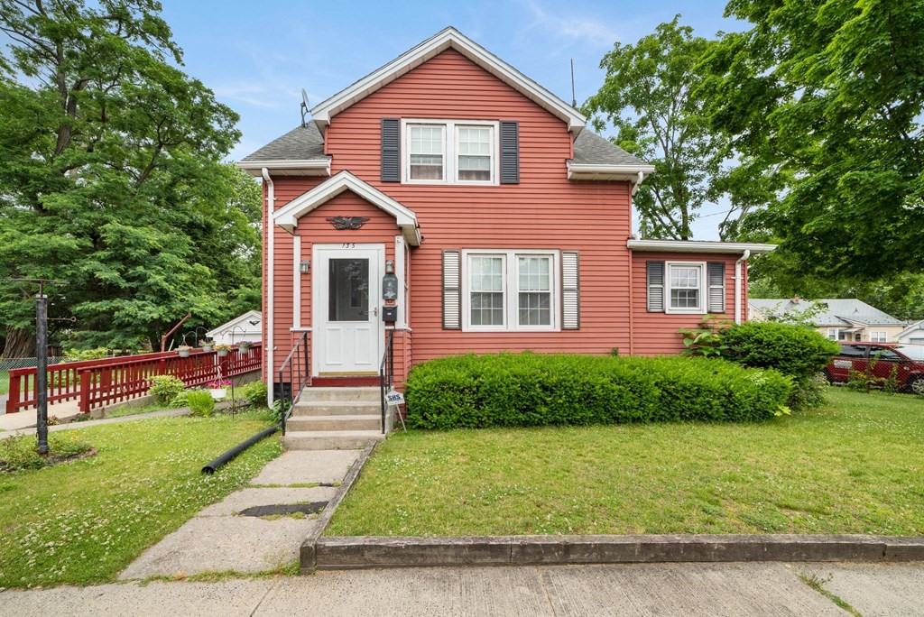 135 Wilber Street Springfield, MA 01104 - Photo 1 of 37