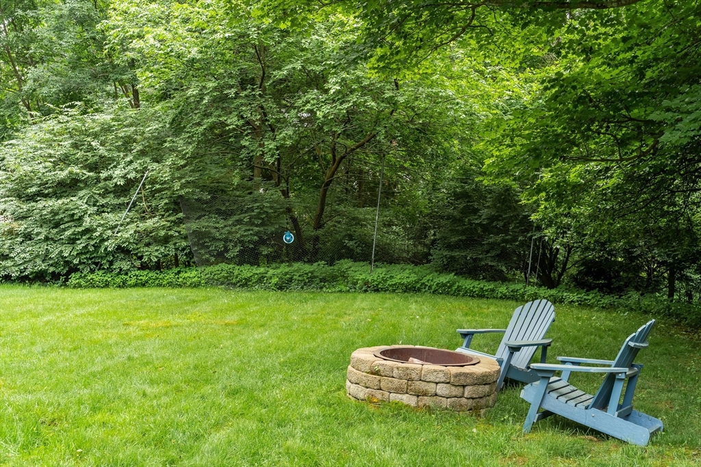 4 Joseph Reed Lane Acton, MA 01720 - Photo 35 of 39 Gallery Image 35