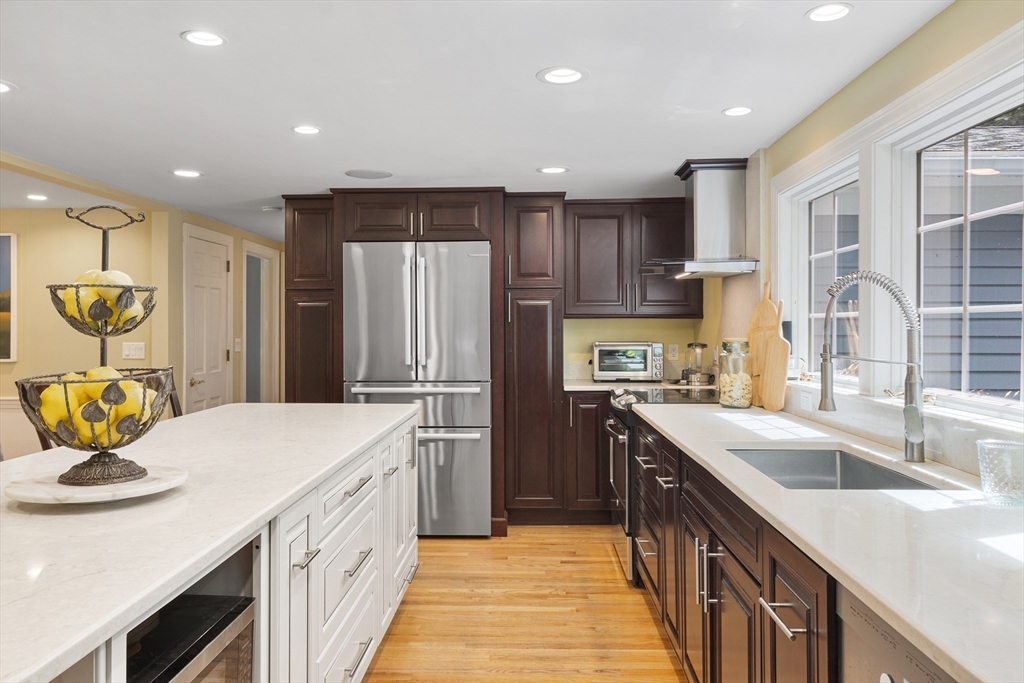 4 Joseph Reed Lane Acton, MA 01720 - Photo 6 of 39 Gallery Image 6