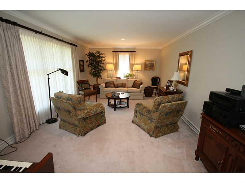 893 Rocky Ford Road Columbus, IN 47203 - Photo 2 of 24 Gallery Image 2