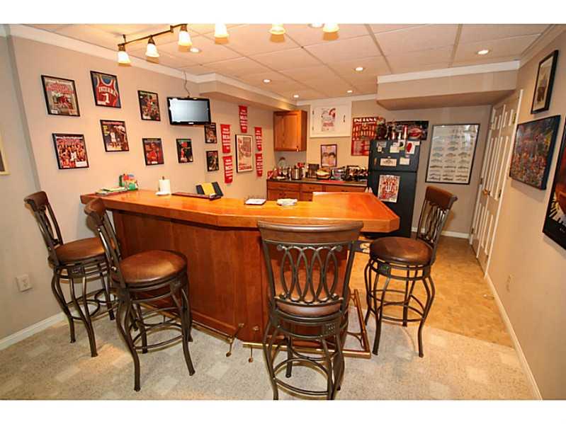 893 Rocky Ford Road Columbus, IN 47203 - Photo 20 of 24 Gallery Image 20