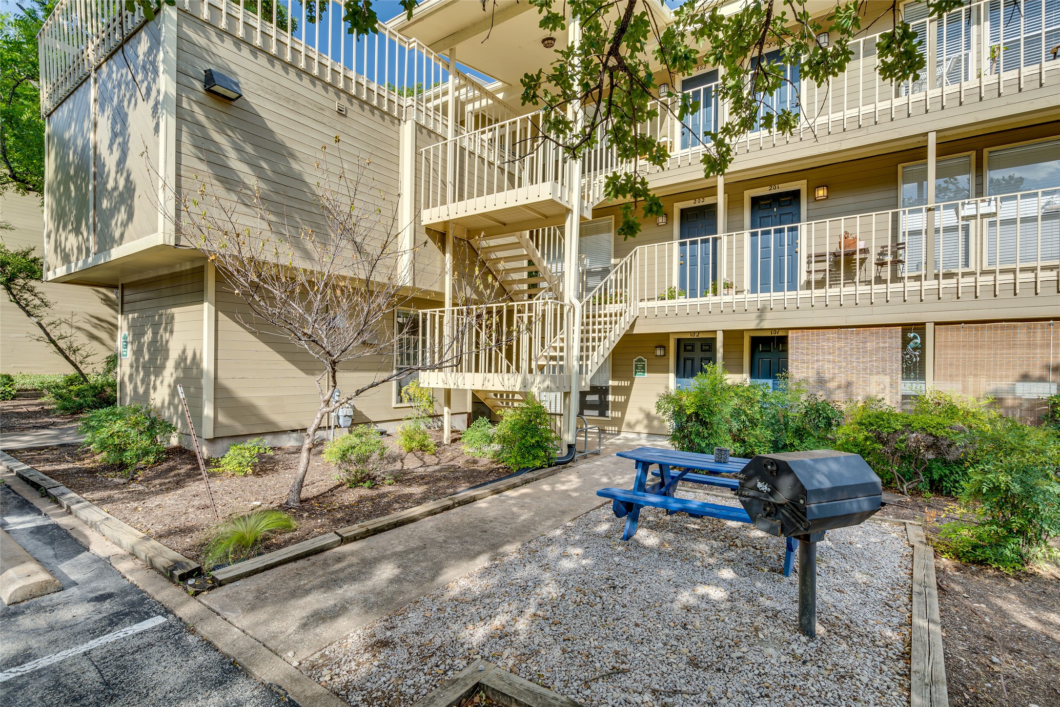 205 East 45th Street, Unit 202 Austin, TX 78701 - Photo 26 of 29 a house view with a sitting space