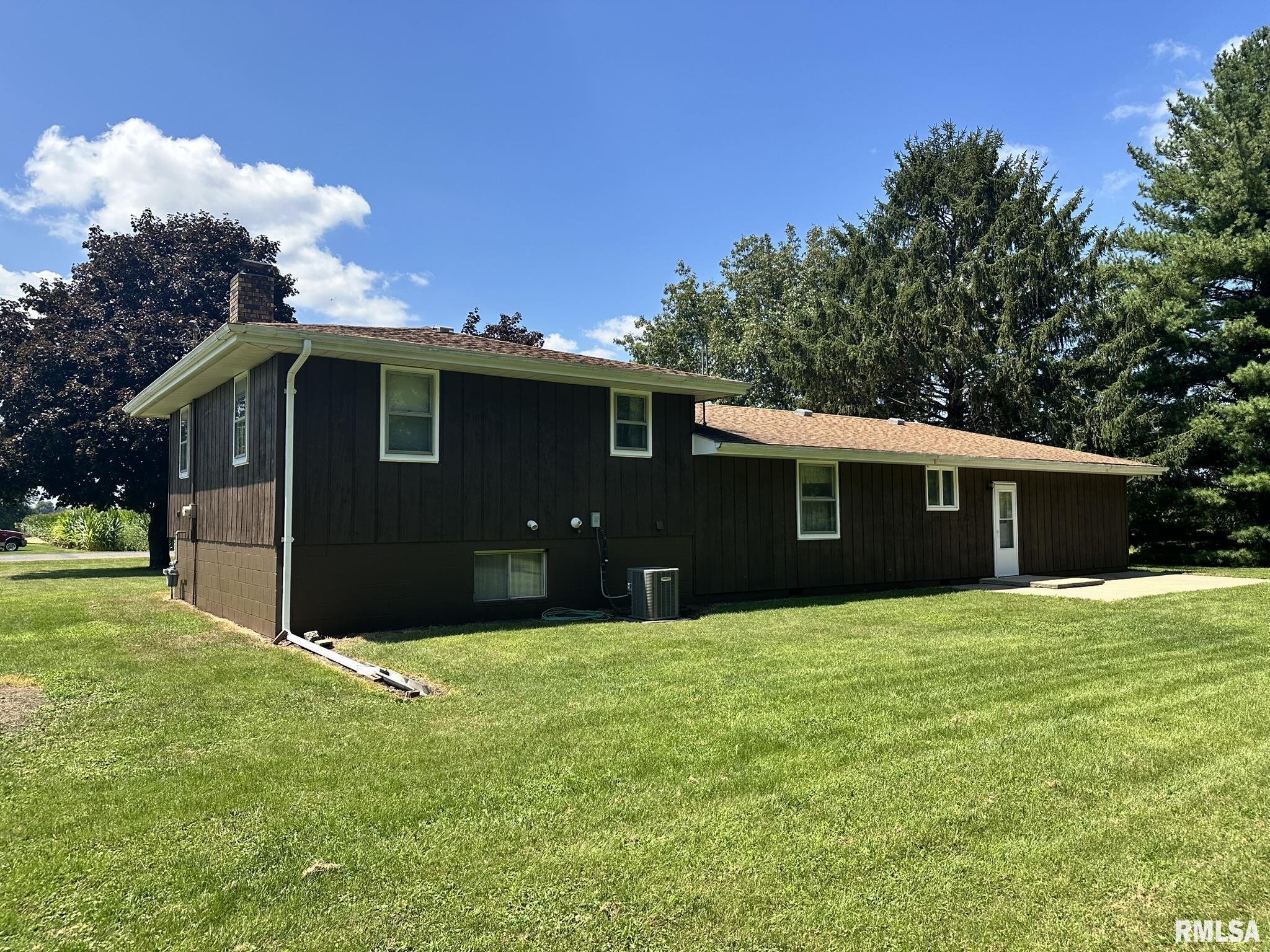 25247 North Boat Dock Road Canton, IL 61520 - Photo 53 of 56