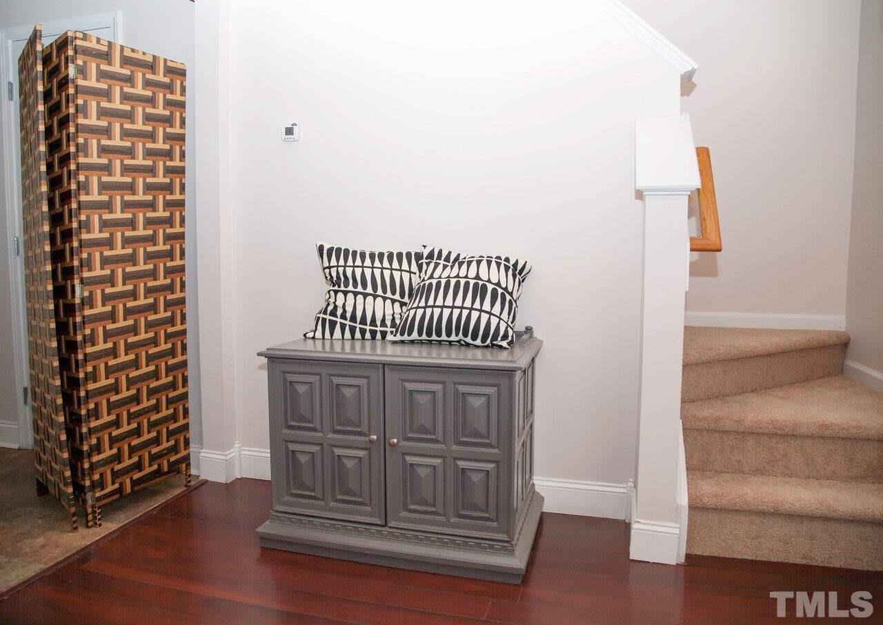 2876 Orchard Trace Way Raleigh, NC 27610 - Photo 2 of 24 Gallery Image 2