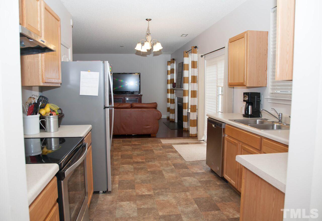 2876 Orchard Trace Way Raleigh, NC 27610 - Photo 11 of 24 Gallery Image 11
