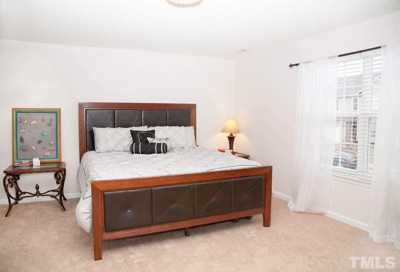 2876 Orchard Trace Way Raleigh, NC 27610 - Photo 13 of 24 Gallery Image 13