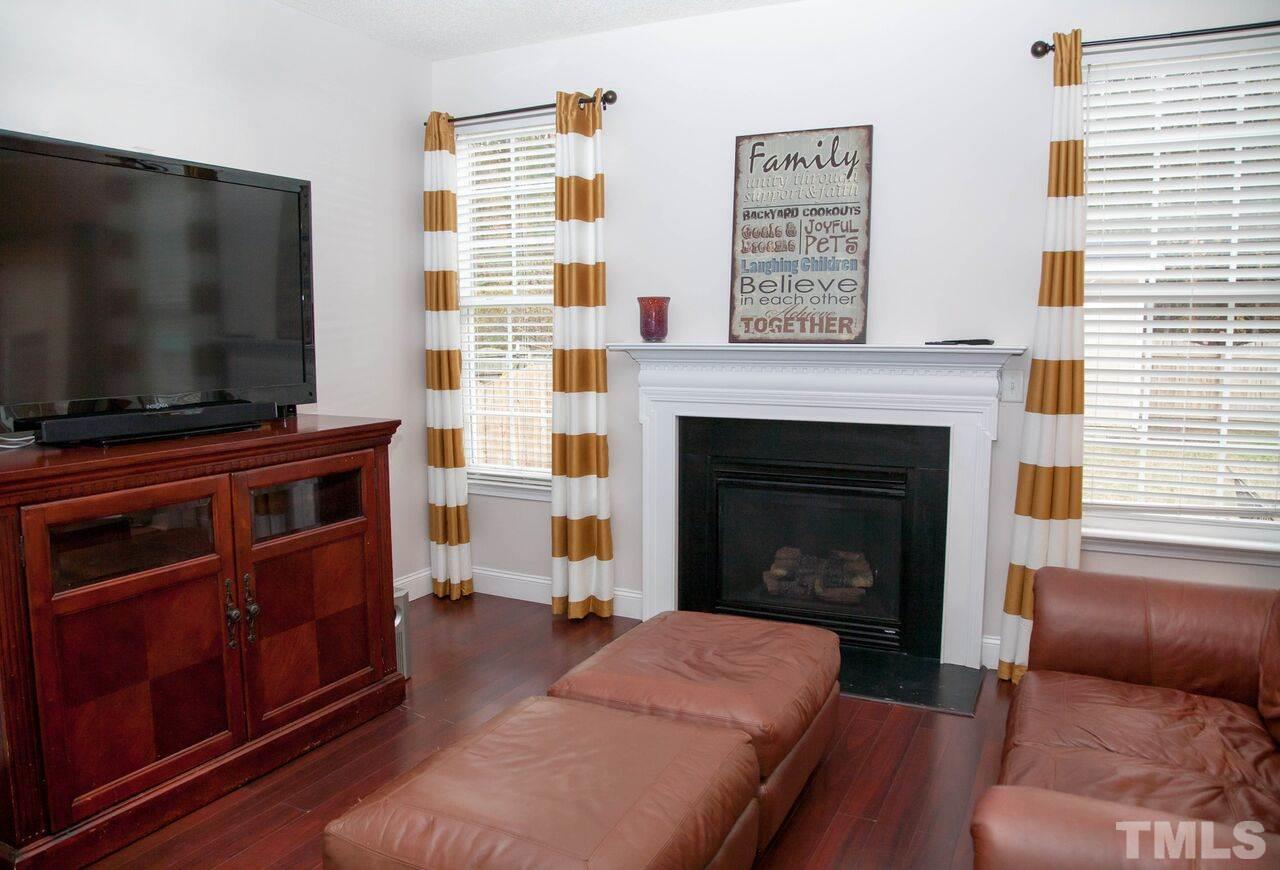 2876 Orchard Trace Way Raleigh, NC 27610 - Photo 6 of 24 Gallery Image 6