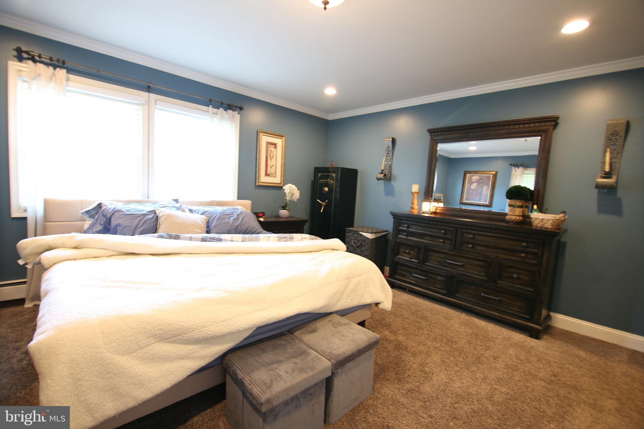 42 Rust Hill Road Levittown, PA 19056 - Photo 15 of 31