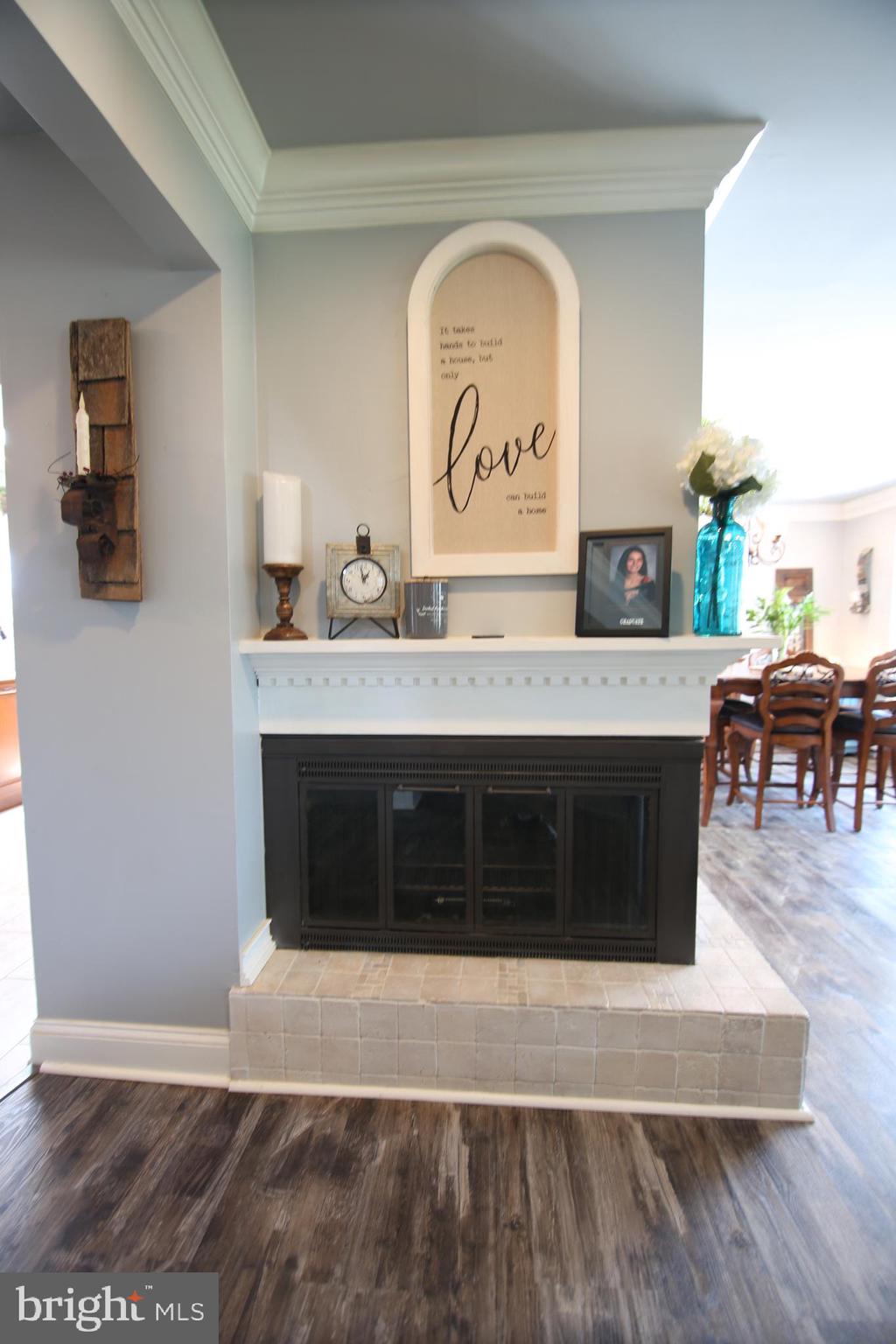 42 Rust Hill Road Levittown, PA 19056 - Photo 10 of 31
