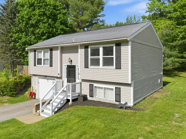 $418,000 | 8 Glenridge Road, Belmont, NH 03220