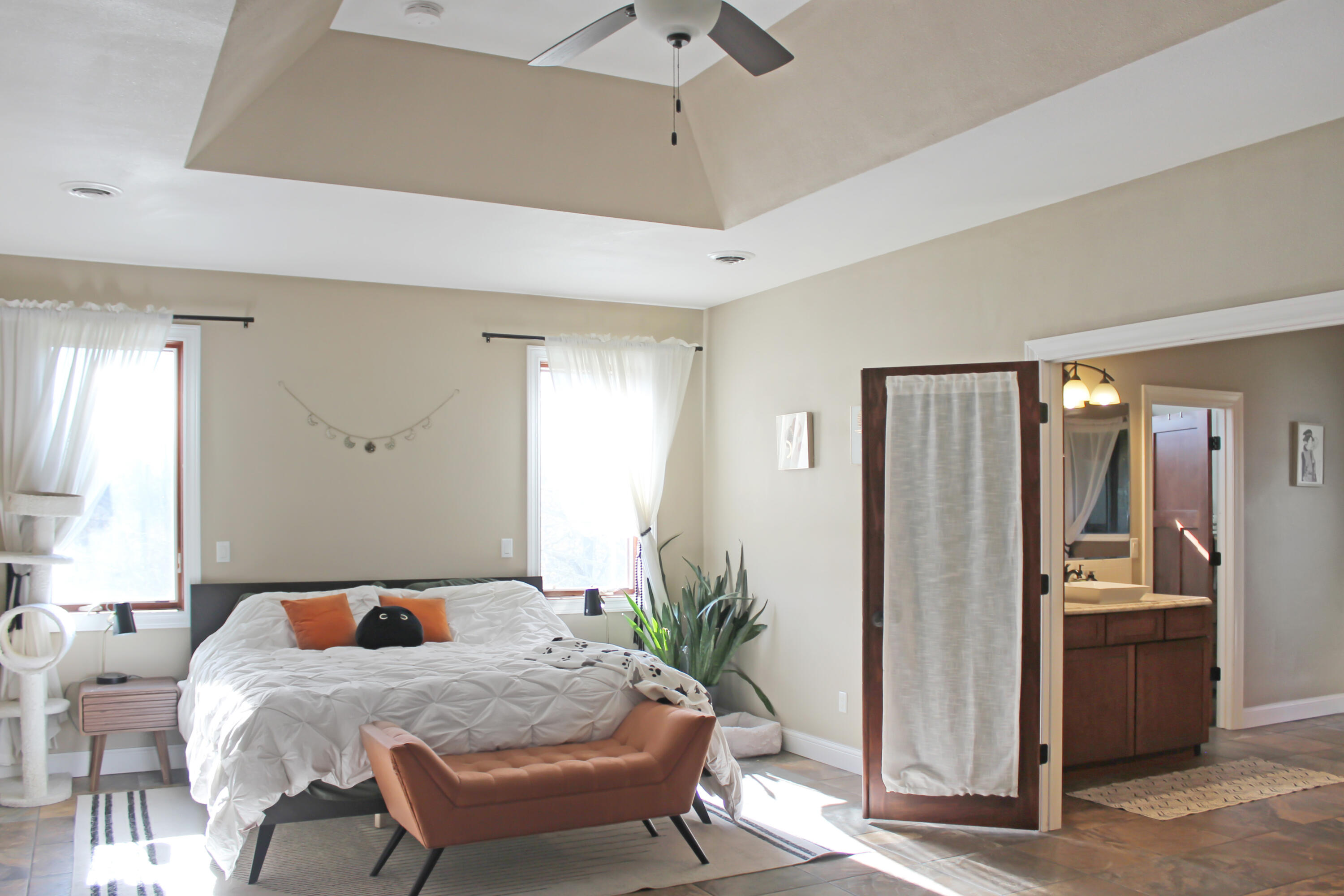 1115 Greendale Road Sheboygan, WI 53081 - Photo 22 of 49 Owners Suite