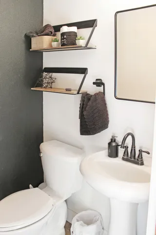 $975,000 | 1115 Greendale Road, Sheboygan, WI 53081