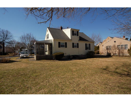 14 Yale Road Arlington, MA 02474 - Photo 2 of 16 Gallery Image 2