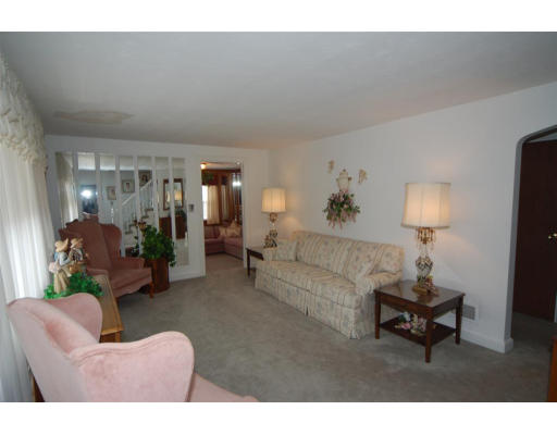 14 Yale Road Arlington, MA 02474 - Photo 3 of 16 Gallery Image 3