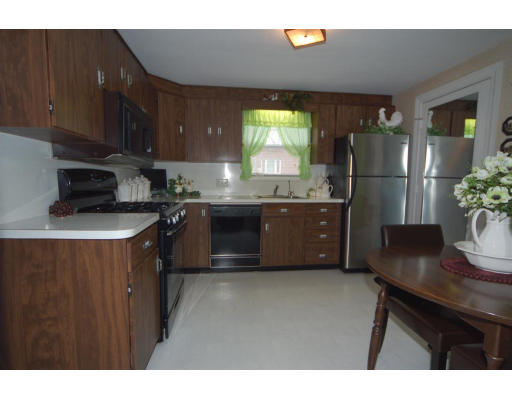 14 Yale Road Arlington, MA 02474 - Photo 7 of 16 Gallery Image 7