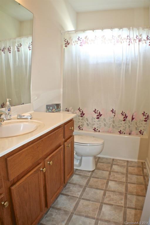 2315 Hargett Road Matthews, NC 28105 - Photo 11 of 22 Gallery Image 11